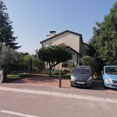 Apartment Jasna Пореч Екстериор снимка